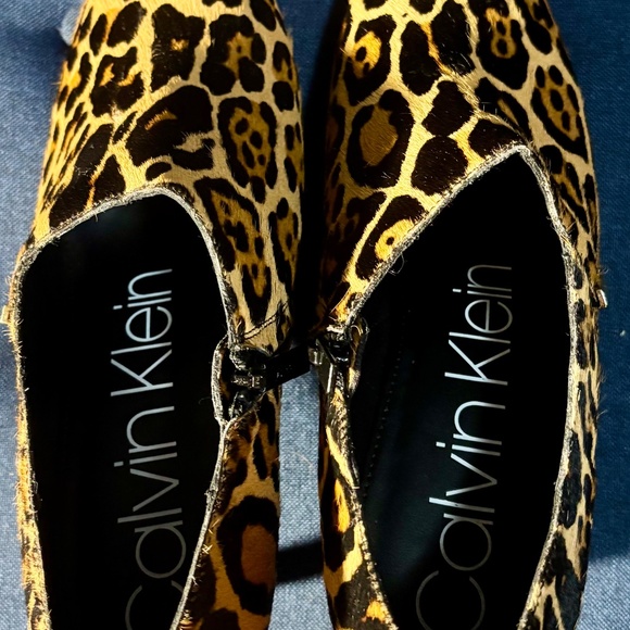 Calvin Klein Ankle boots - Picture 8 of 9